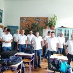 Še upojemo se, pa na oder!