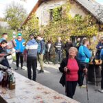 Prijetno razpoloženje na eni od vmesnih postojank Levstikove poti...